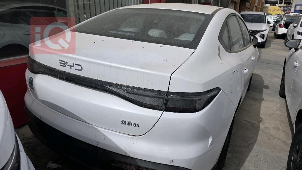 بي واي دي سيل 05 DM-i